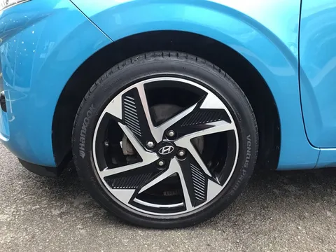 DS21EVF Hyundai i10 1.0 MPi Premium 5dr Thumbnail #22