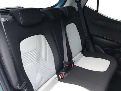 DS21EVF Hyundai i10 1.0 MPi Premium 5dr Thumbnail #11