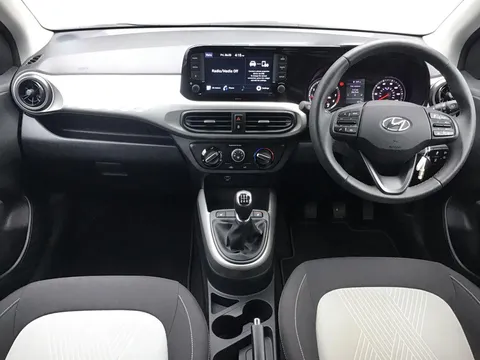 DS21EVF Hyundai i10 1.0 MPi Premium 5dr Thumbnail #12