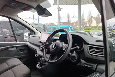 VA23CFF Renault Trafic SL30 Blue dCi 130 Advance Van Thumbnail #4