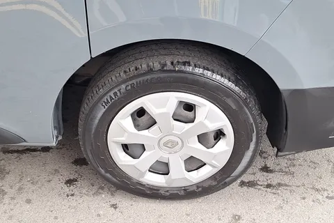 VA23CFF Renault Trafic SL30 Blue dCi 130 Advance Van Thumbnail #5