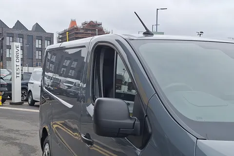 VA23CFF Renault Trafic SL30 Blue dCi 130 Advance Van Thumbnail #28