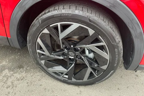 HT75DXM Renault ARKANA 1.6 E-Tech FHEV 145 Esprit Alpine 5dr Auto Thumbnail #16