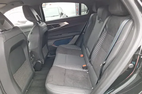 BT74VNW Renault Rafale E-Tech FHEV Techno Esprit Alpine 5dr Auto 4C Thumbnail #10