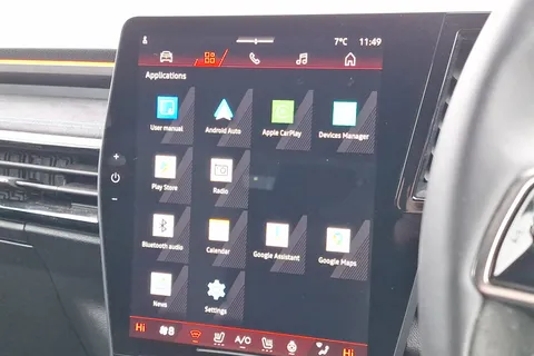 BT74VNW Renault Rafale E-Tech FHEV Techno Esprit Alpine 5dr Auto 4C Thumbnail #17