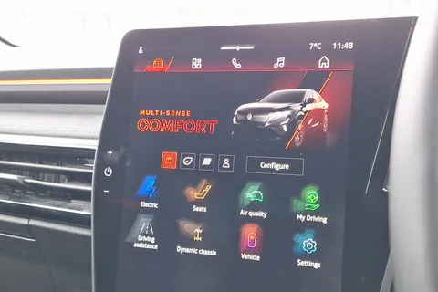 BT74VNW Renault Rafale E-Tech FHEV Techno Esprit Alpine 5dr Auto 4C Thumbnail #19