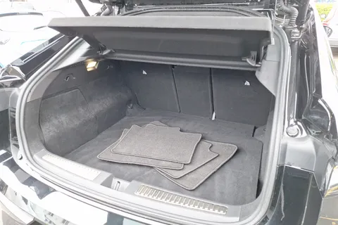 BT74VNW Renault Rafale E-Tech FHEV Techno Esprit Alpine 5dr Auto 4C Thumbnail #28