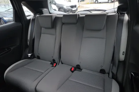 DC72BDE Honda Jazz 1.5 i-MMD Hybrid Crosstar EX 5dr eCVT Thumbnail #9