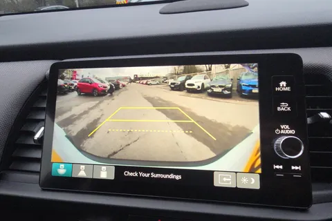 DC72BDE Honda Jazz 1.5 i-MMD Hybrid Crosstar EX 5dr eCVT Thumbnail #17