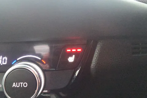 DC72BDE Honda Jazz 1.5 i-MMD Hybrid Crosstar EX 5dr eCVT Thumbnail #21