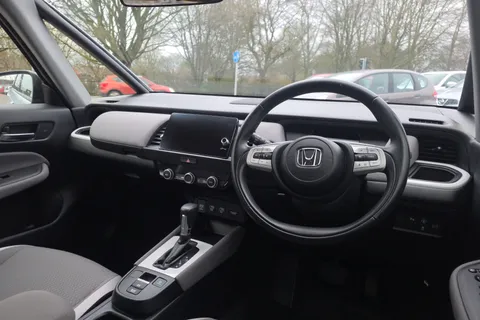 DC72BDE Honda Jazz 1.5 i-MMD Hybrid Crosstar EX 5dr eCVT Thumbnail #27