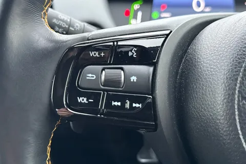 DC73UKD Honda Jazz 1.5 i-MMD Hybrid Advance Sport 5dr eCVT Thumbnail #20