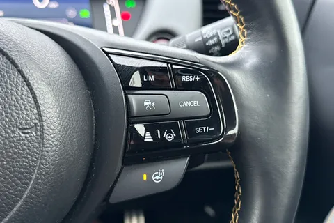 DC73UKD Honda Jazz 1.5 i-MMD Hybrid Advance Sport 5dr eCVT Thumbnail #21