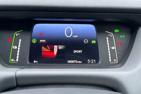 DC73UKD Honda Jazz 1.5 i-MMD Hybrid Advance Sport 5dr eCVT Thumbnail #26