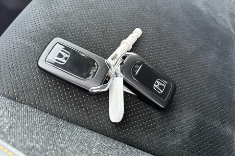 DC73UKD Honda Jazz 1.5 i-MMD Hybrid Advance Sport 5dr eCVT Thumbnail #39