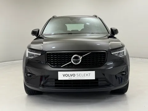 DY23KJU Volvo XC40 2.0 B3P Plus Dark 5dr Auto Thumbnail #4
