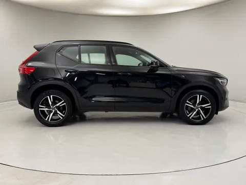 DY23KJU Volvo XC40 2.0 B3P Plus Dark 5dr Auto Thumbnail #5