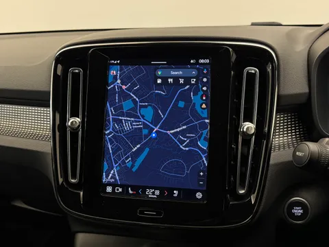 DY23KJU Volvo XC40 2.0 B3P Plus Dark 5dr Auto Thumbnail #25