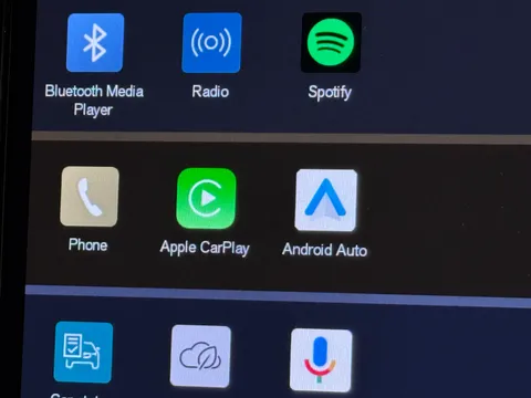 DY23KJU Volvo XC40 2.0 B3P Plus Dark 5dr Auto Thumbnail #27