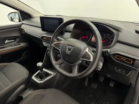 DY72NDZ Dacia Sandero Stepway 1.0 TCe Bi-Fuel Comfort 5dr Thumbnail #19