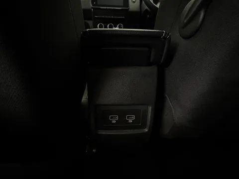 EJ23BNB Dacia Duster 1.3 TCe 150 Journey 5dr EDC Thumbnail #12