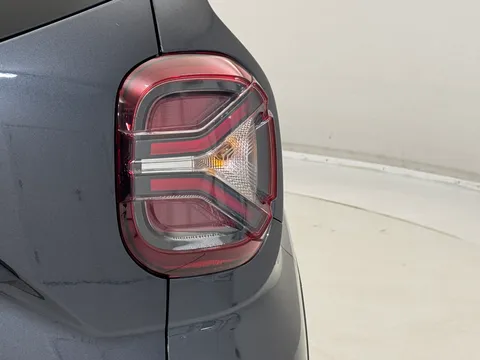 EJ23BNB Dacia Duster 1.3 TCe 150 Journey 5dr EDC Thumbnail #33