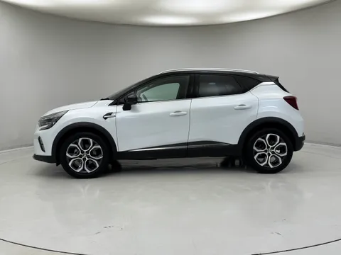 PF72NBE Renault Captur 1.6 E-Tech full hybrid 145 Techno 5dr Auto Thumbnail #4