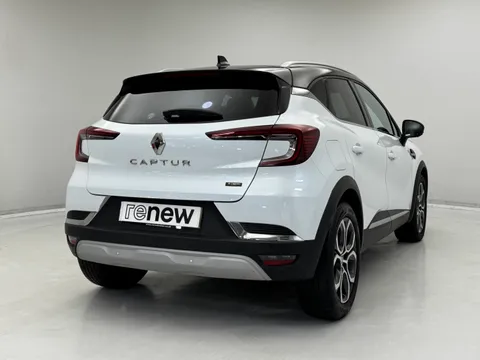 PF72NBE Renault Captur 1.6 E-Tech full hybrid 145 Techno 5dr Auto Thumbnail #6