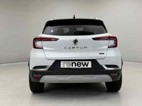 PF72NBE Renault Captur 1.6 E-Tech full hybrid 145 Techno 5dr Auto Thumbnail #7