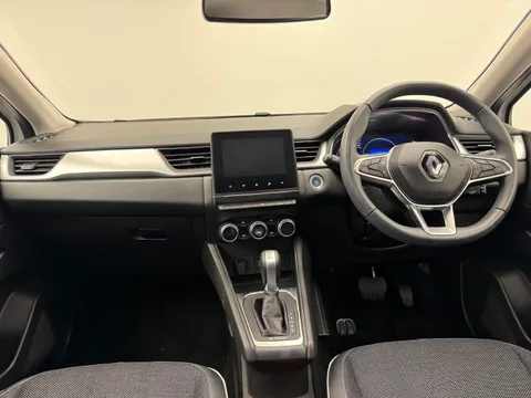 PF72NBE Renault Captur 1.6 E-Tech full hybrid 145 Techno 5dr Auto Thumbnail #11