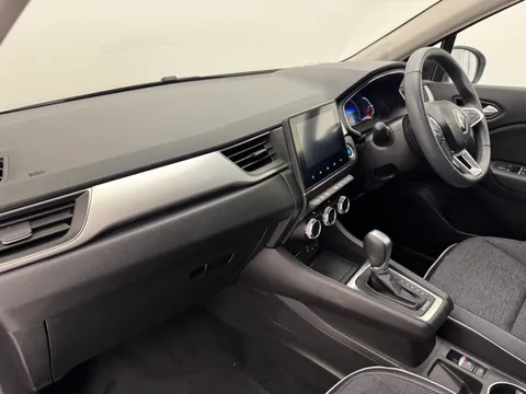 PF72NBE Renault Captur 1.6 E-Tech full hybrid 145 Techno 5dr Auto Thumbnail #12