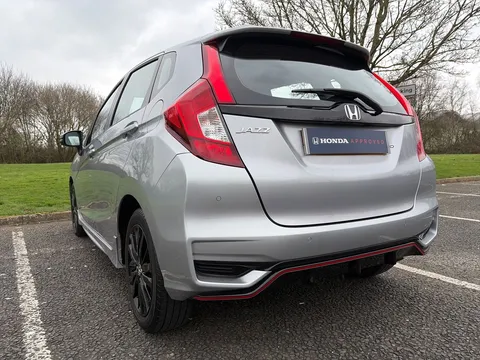 22 of 32 for Honda Jazz 1.5 i-VTEC Sport 5dr
