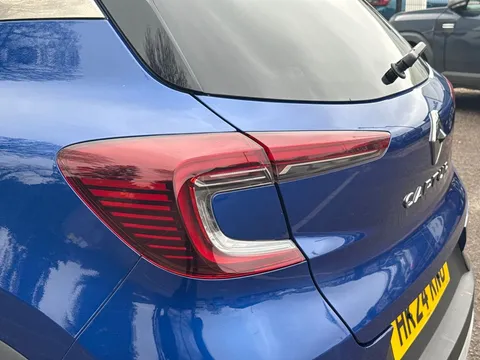 HK24KNU Renault Captur 1.0 TCE 90 Techno 5dr Thumbnail #23