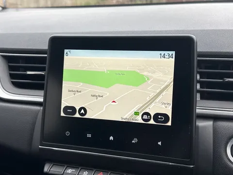 HK24KNU Renault Captur 1.0 TCE 90 Techno 5dr Thumbnail #10