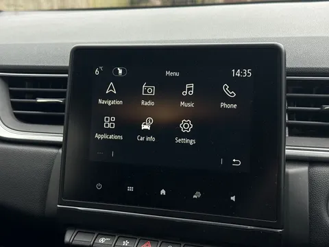 HK24KNU Renault Captur 1.0 TCE 90 Techno 5dr Thumbnail #11