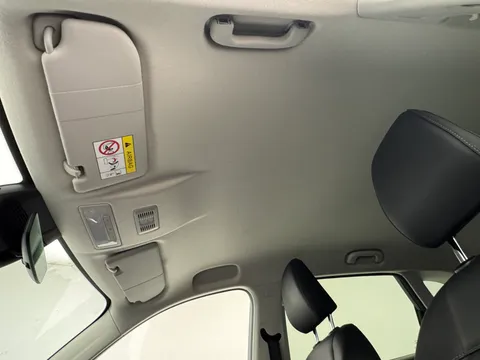 LA74STZ Mg Motor Uk Zs 1.5 Hybrid+ Trophy 5dr Auto Thumbnail #14