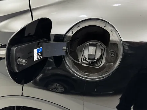 LE74GHB Mg Motor Uk Zs 1.5 Hybrid+ Trophy 5dr Auto Thumbnail #21