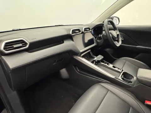 LE74GHB Mg Motor Uk Zs 1.5 Hybrid+ Trophy 5dr Auto Thumbnail #13