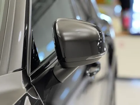 DU75YLE Volvo XC40 2.0 B3P Plus Black Edition 5dr Auto Thumbnail #33