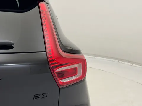 DU75YLE Volvo XC40 2.0 B3P Plus Black Edition 5dr Auto Thumbnail #36