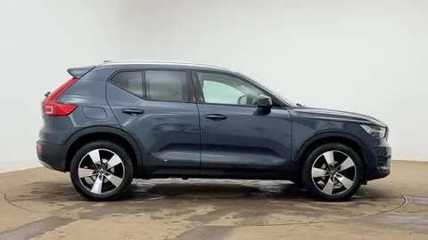 CF70CFA Volvo XC40 1.5 T3 [163] Momentum 5dr Geartronic Thumbnail #2