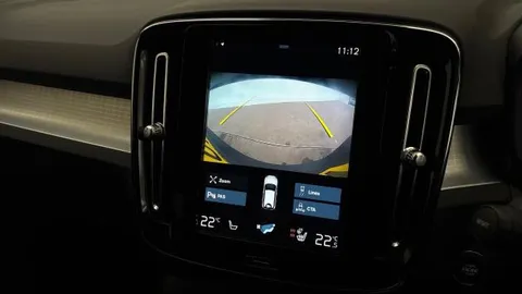 CF70CFA Volvo XC40 1.5 T3 [163] Momentum 5dr Geartronic Thumbnail #8