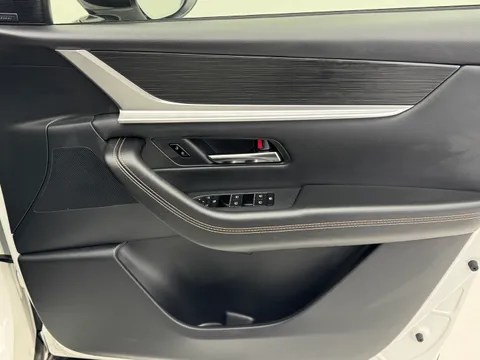 BP25MOV Mazda Cx-60 3.3d 254 Homura Plus 5dr Auto AWD Thumbnail #20