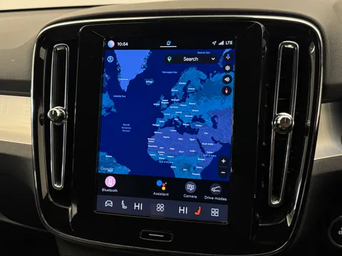 RE25KPT Volvo XC40 2.0 B3P Core 5dr Auto Thumbnail #25