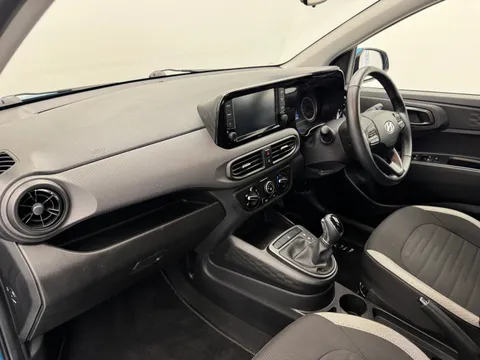 DP22TLJ Hyundai i10 1.0 MPi SE Connect 5dr Auto Thumbnail #12