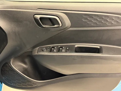 DP22TLJ Hyundai i10 1.0 MPi SE Connect 5dr Auto Thumbnail #17