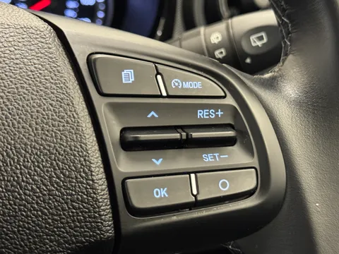 DP22TLJ Hyundai i10 1.0 MPi SE Connect 5dr Auto Thumbnail #21