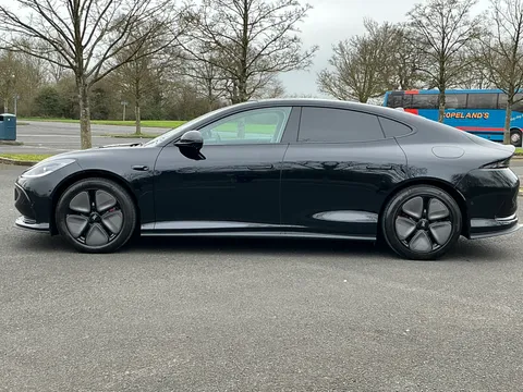 DC75XCY Mg Motor Uk Im5 217kW Standard Range 75kWh 5dr Auto Thumbnail #5