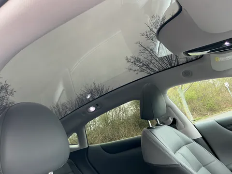 DC75XCY Mg Motor Uk Im5 217kW Standard Range 75kWh 5dr Auto Thumbnail #43