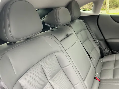 DC75XCY Mg Motor Uk Im5 217kW Standard Range 75kWh 5dr Auto Thumbnail #46